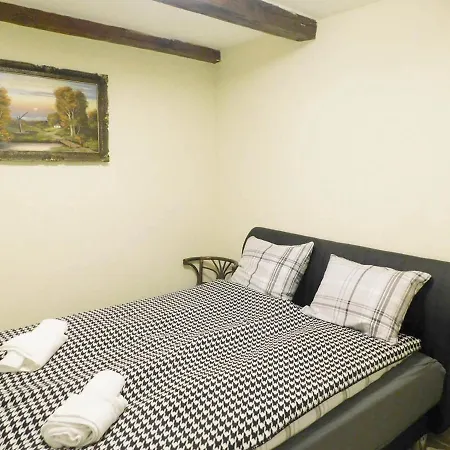 Joe Bacsi Rezidenciaja Appartement