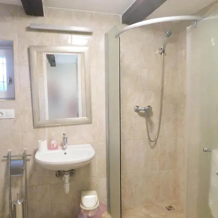 Apartment Joe Bacsi Rezidenciaja Kisharsany