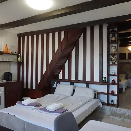 Joe Bacsi Rezidenciaja Appartement *